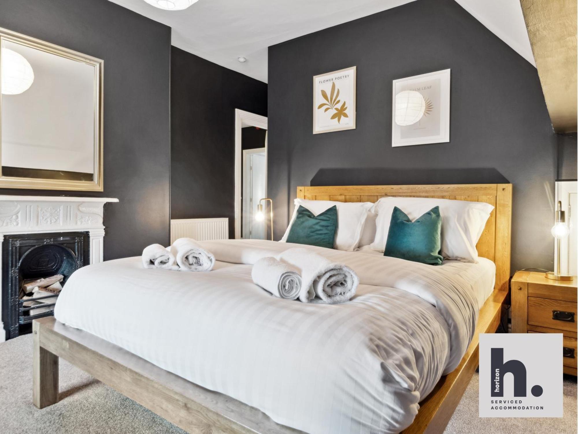 Free Parking - Penthouse - Business Stays - Relocating - St Χαρογκέιτ Εξωτερικό φωτογραφία