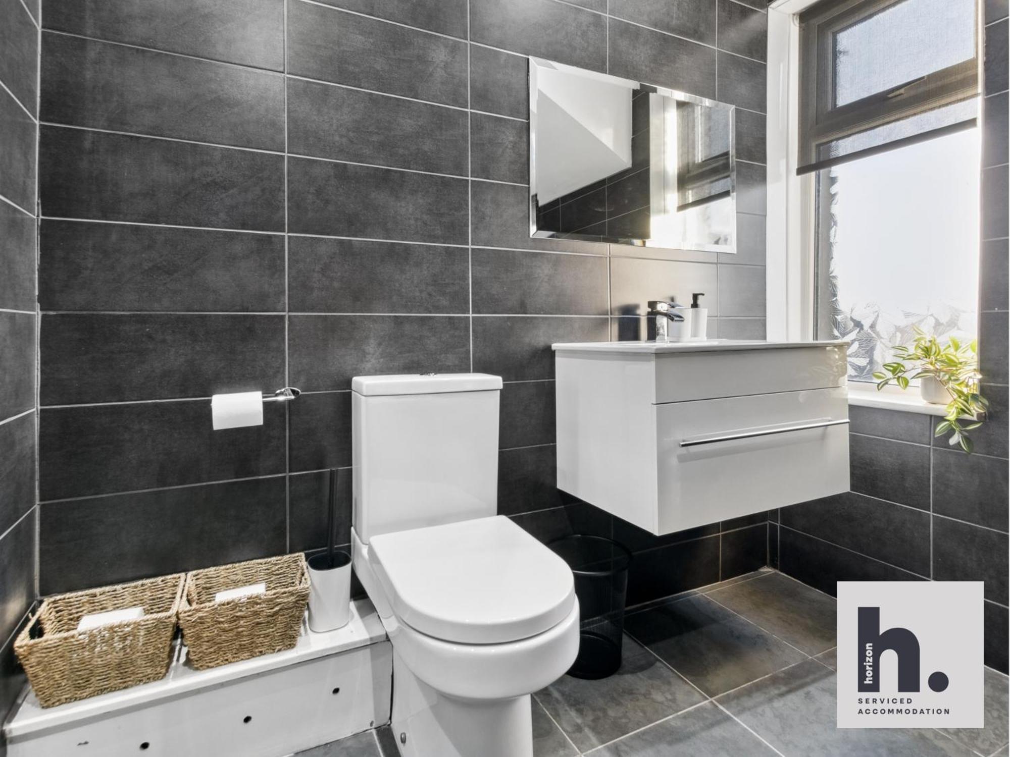 Free Parking - Penthouse - Business Stays - Relocating - St Χαρογκέιτ Εξωτερικό φωτογραφία